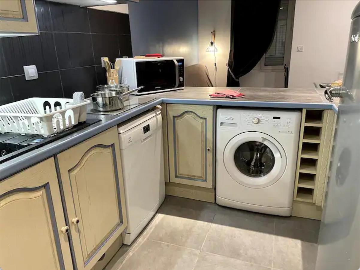 Appartement Avec Parking Gratuit Et Wifi Vierzon Zewnętrze zdjęcie